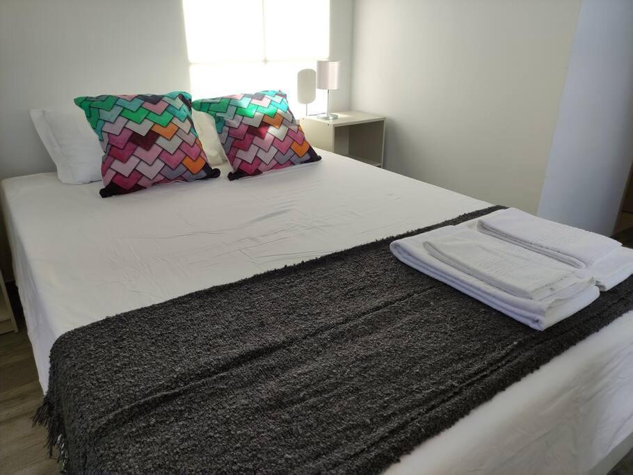 Alvares Cabral Apartamento C Apartment Porto Luaran gambar